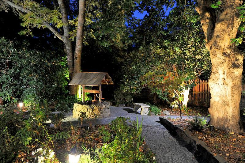 Mary Cards Coach House Bed & Breakfast Olinda Exterior photo