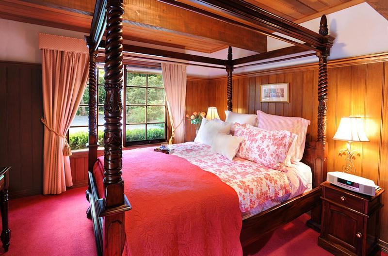 Mary Cards Coach House Bed & Breakfast Olinda Room photo